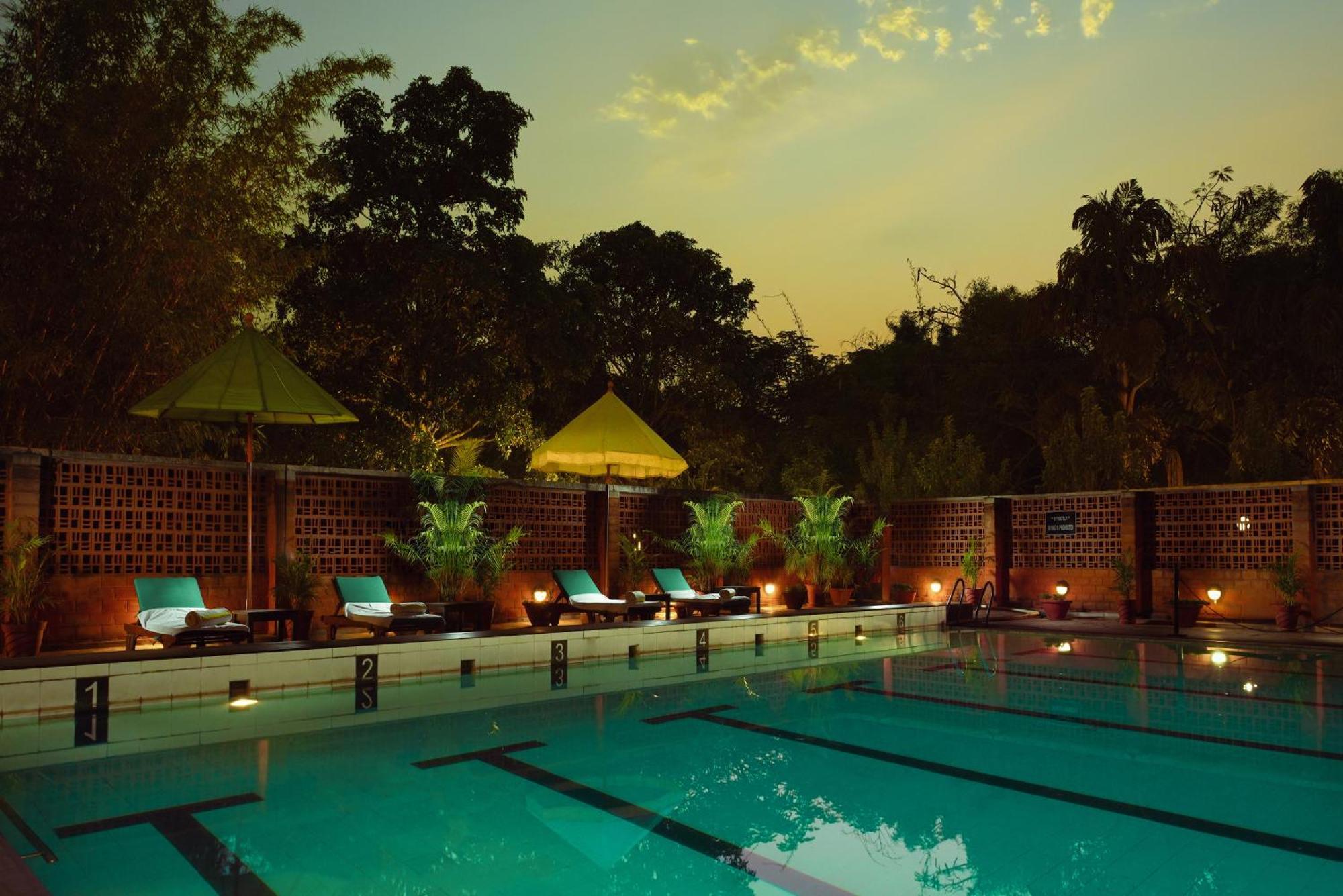 Olde Bangalore Resort And Wellness Center Devanahalli Εξωτερικό φωτογραφία