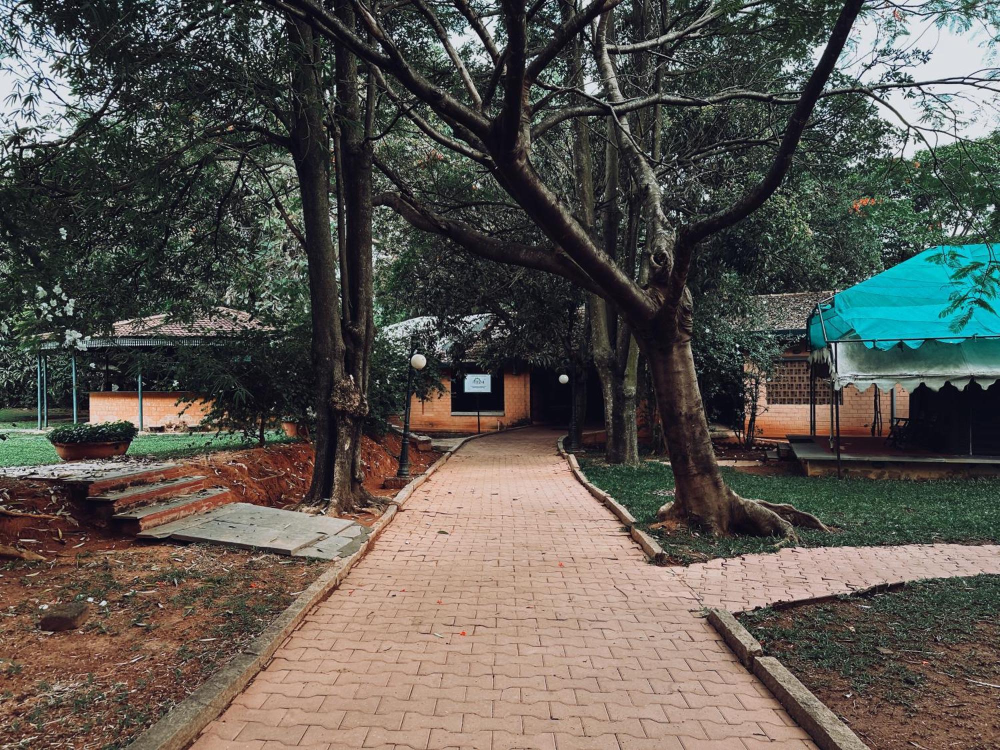 Olde Bangalore Resort And Wellness Center Devanahalli Εξωτερικό φωτογραφία